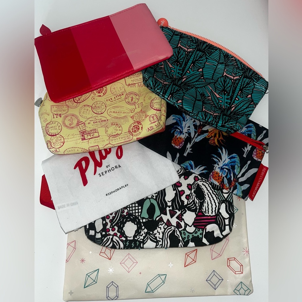 Lot of 7 bags